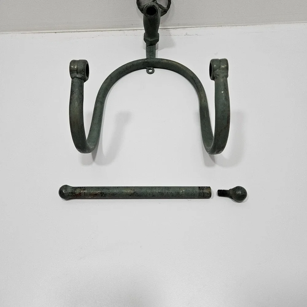 Metal Water Faucet Toilet Paper Primitive Farmhouse Decor Industrial Motif